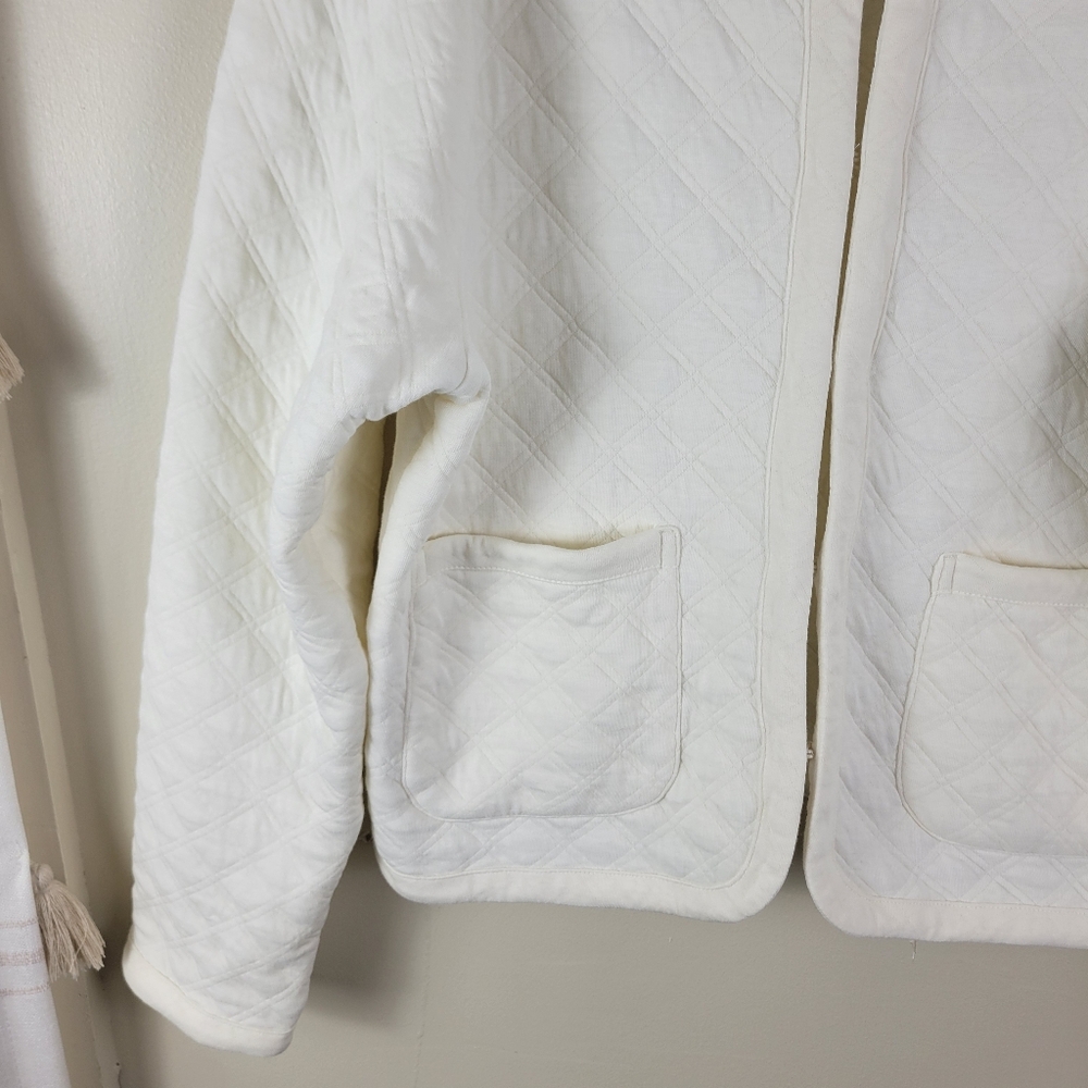 ๐J. Crew Ivory Quilted Jacket - Picture 5 of 11